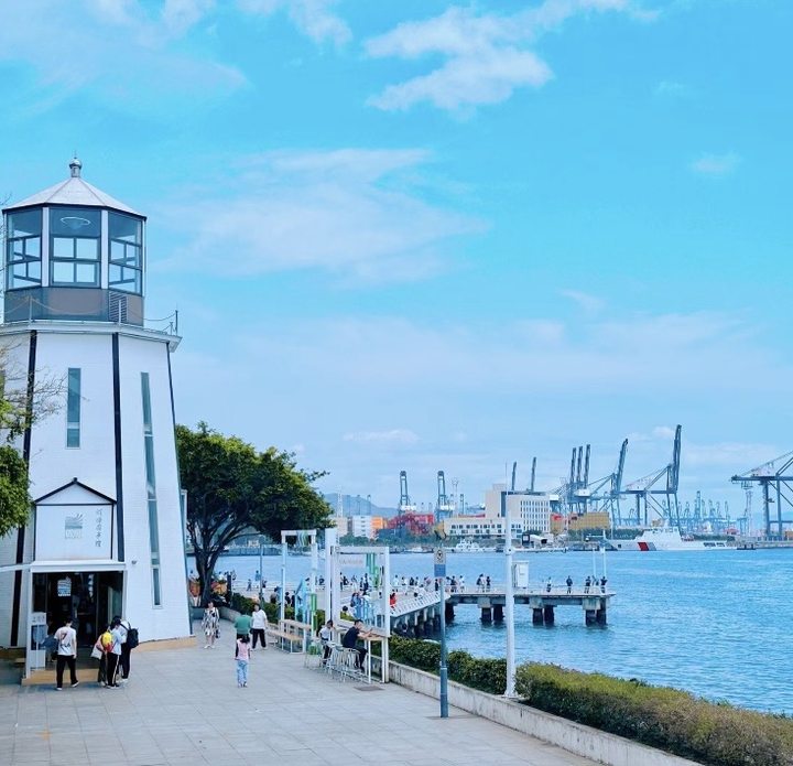 Lighthouse Library